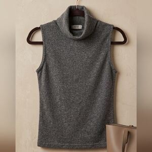 Ardene Gray Sleeveless Turtleneck Top Size S